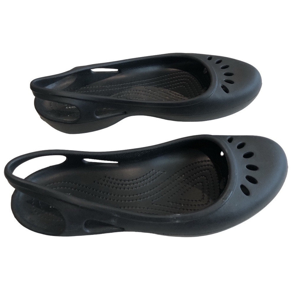 Crocs Size 11 ballet flats. Slip on. Black lightweight casual